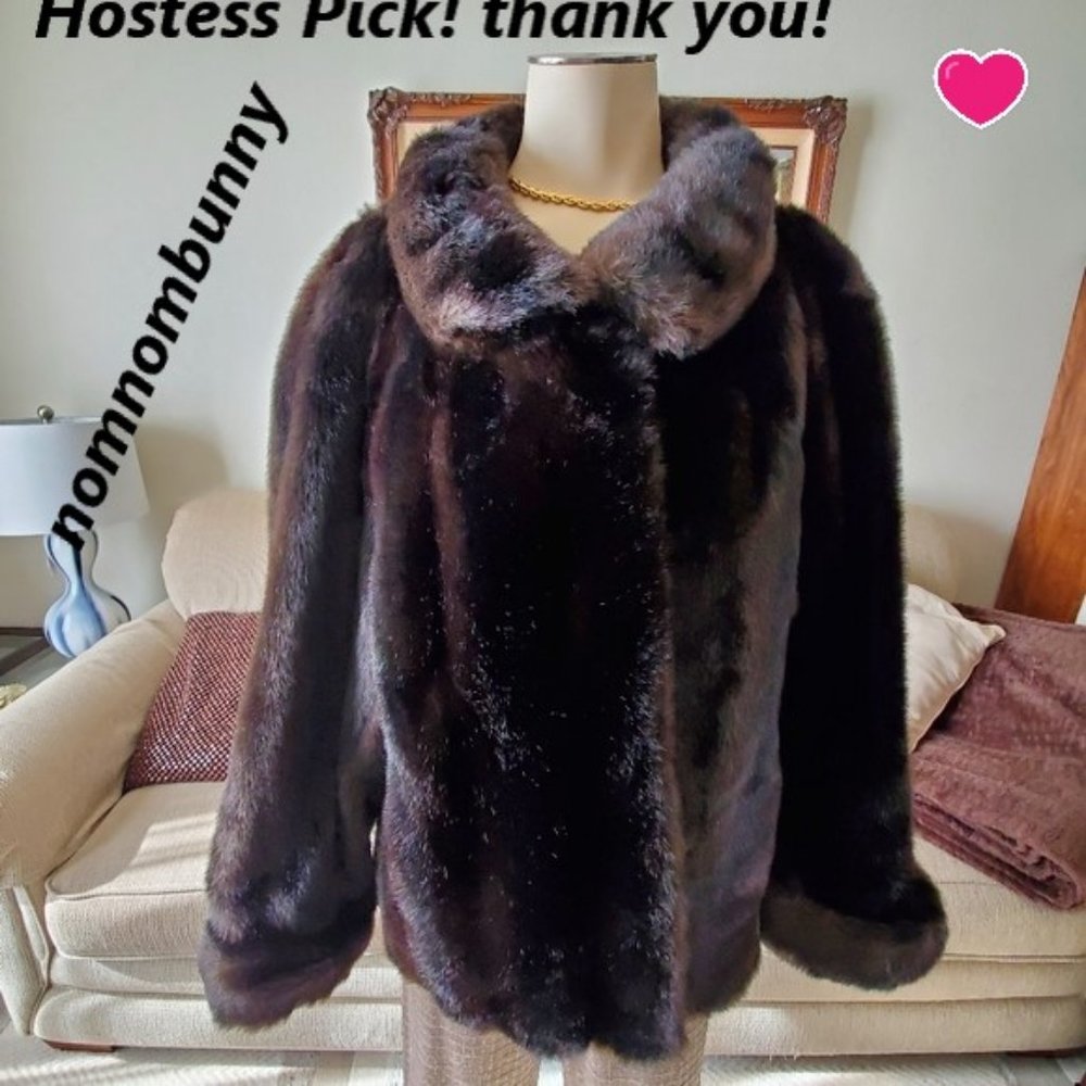 Grandville II Styled by Sportowne 100% Mink Fur Coat  ❤️Hostess Pick